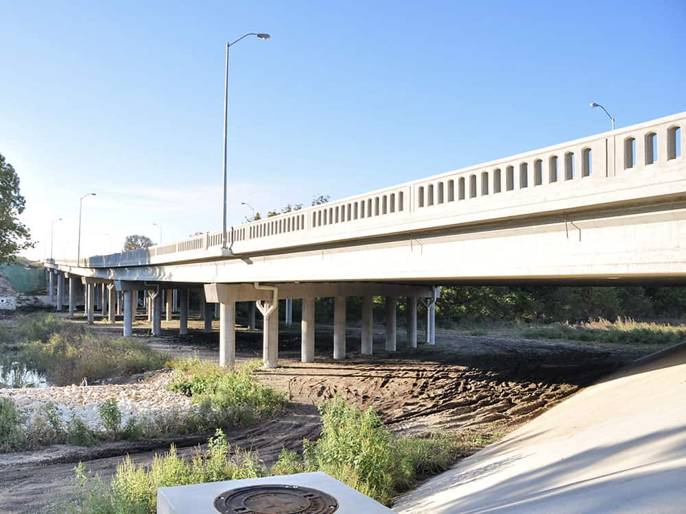 Kenney Fort Blvd bridge